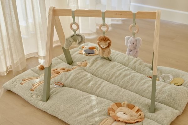 BABY GYM CON JUGUETES SAFARI FRIENDS
