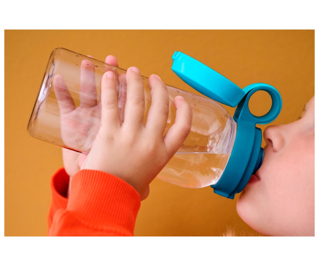 Botella Plástico con Tapón Abatible Campus 600ml Unicornio Glow