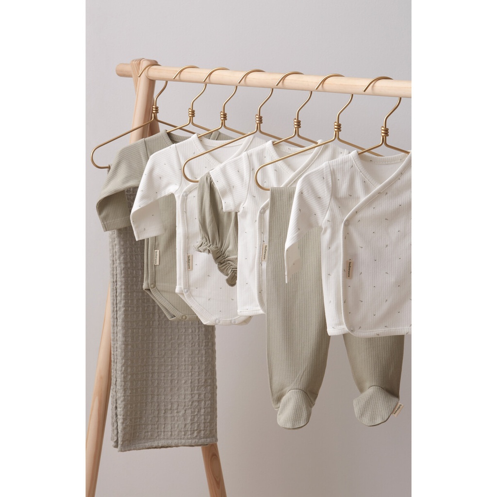 Conjunto jubon y polaina Cornelia (1-3 Meses)