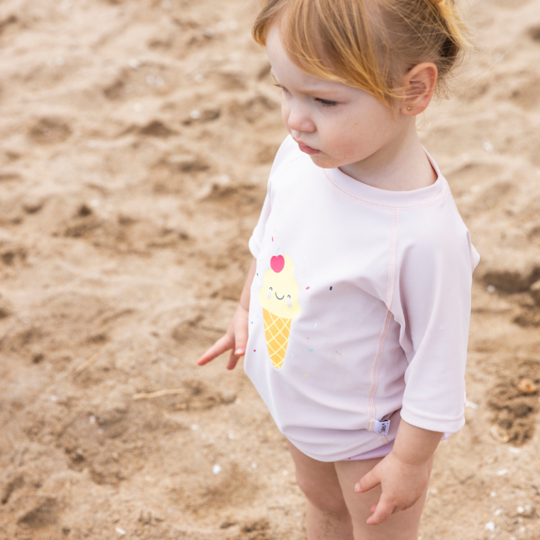 Camiseta protección solar +50UV 9-12 meses Helados