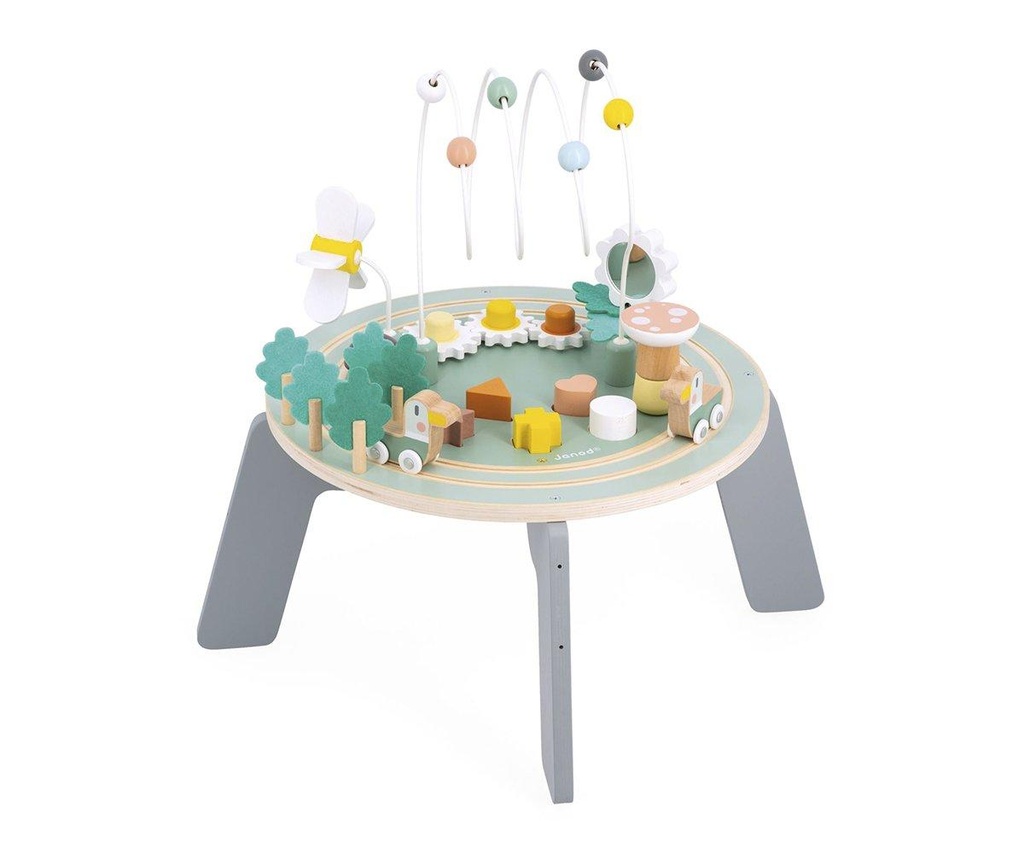 Mesa de actividades del jardín